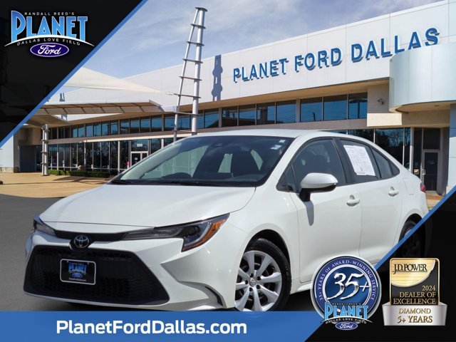 Used 2020 Blizzard Pearl Toyota  image 1