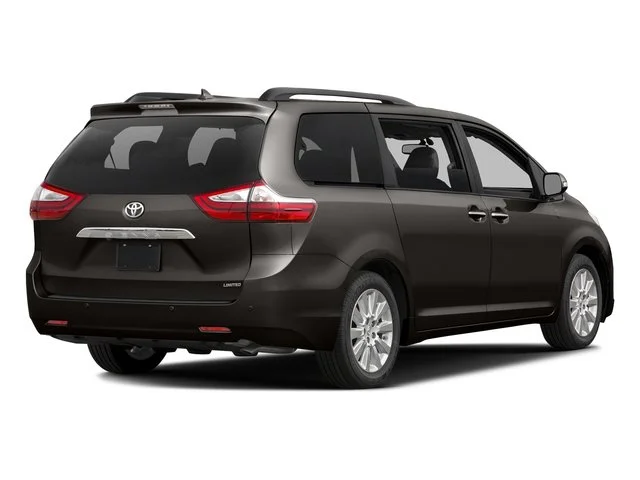 Used 2017 Predawn Gray Mica Toyota XLE image 2
