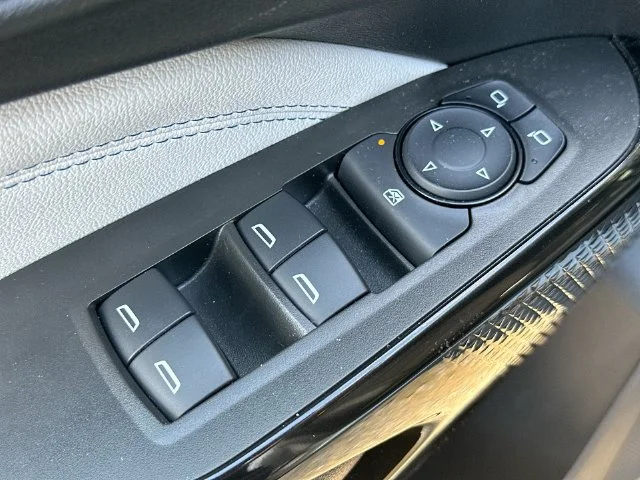 Used 2024 Gray Chevrolet LT image 27