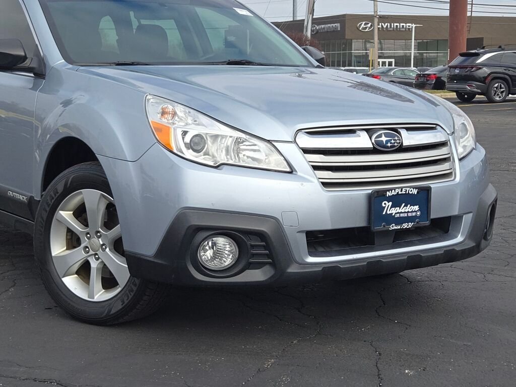 Used 2014 Subaru Outback Base with VIN 4S4BRCAC9E3269303 for sale in Palatine, IL