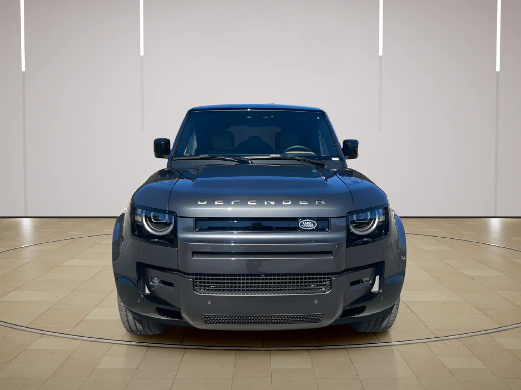 New 2026 Gray Land Rover X-Dynamic SE image 10
