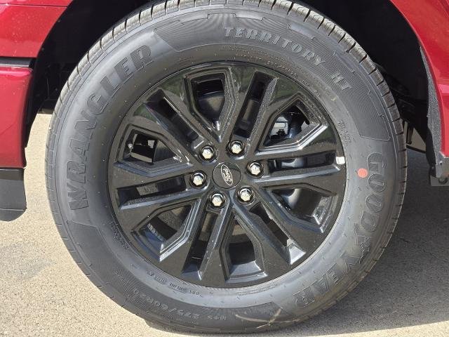 New 2026 Ruby Red Metallic Tinted Clearcoat Ford Lariat® image 27