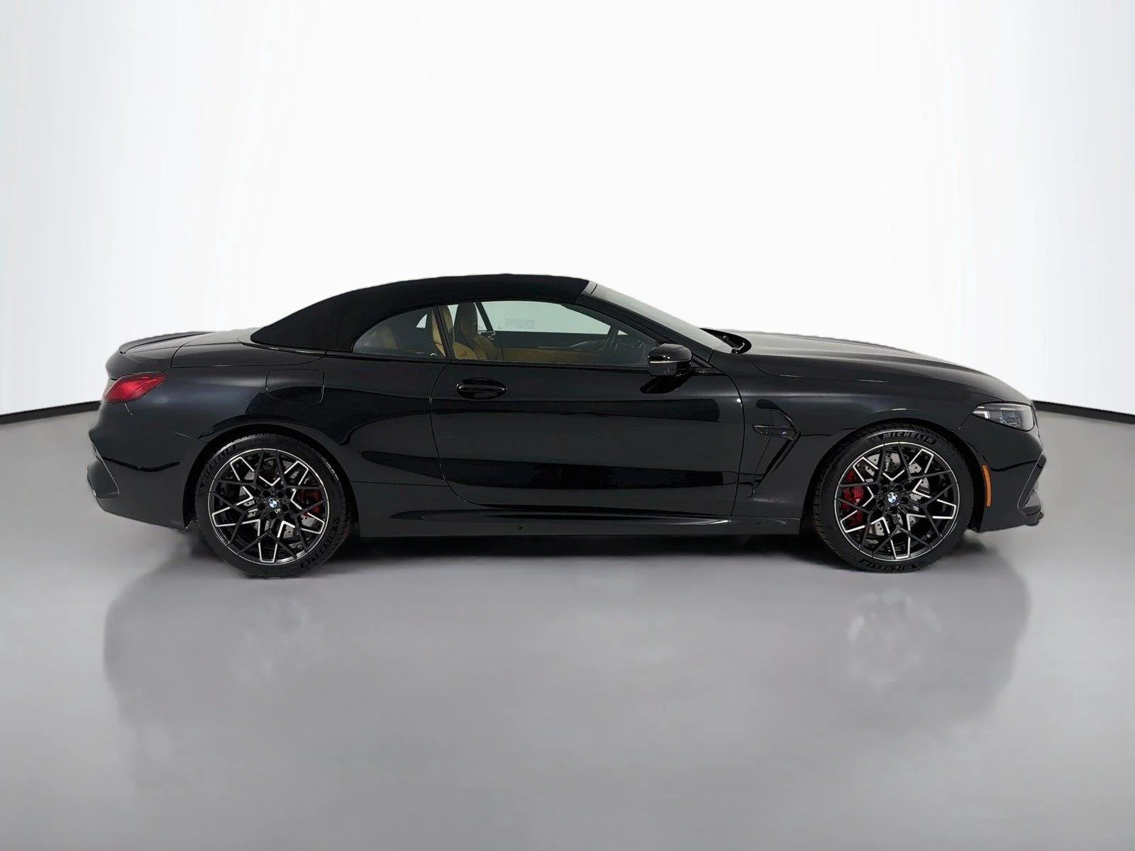 Used 2025 BLACK SAPPHIRE METALLIC BMW Competition image 30