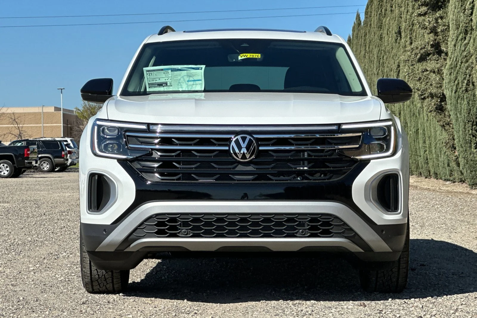 New 2026 Opal White Pearl Volkswagen 2.0T Peak Edition image 9