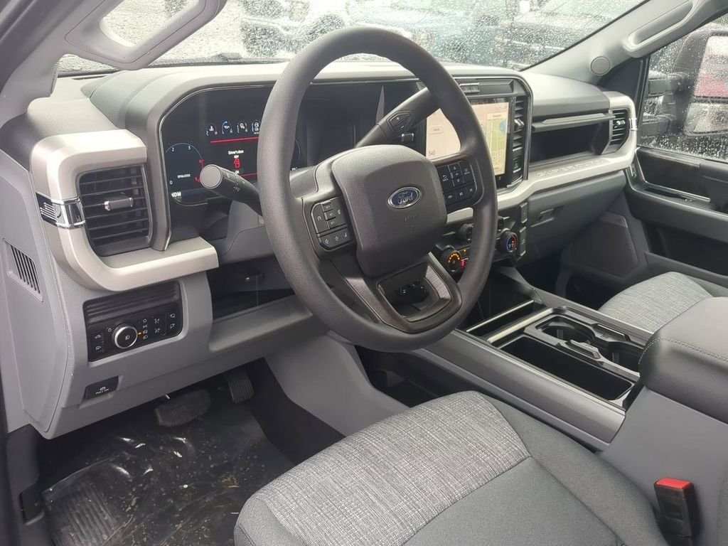 New 2026 Carbonized Gray Metallic Ford F-250® XLT image 45