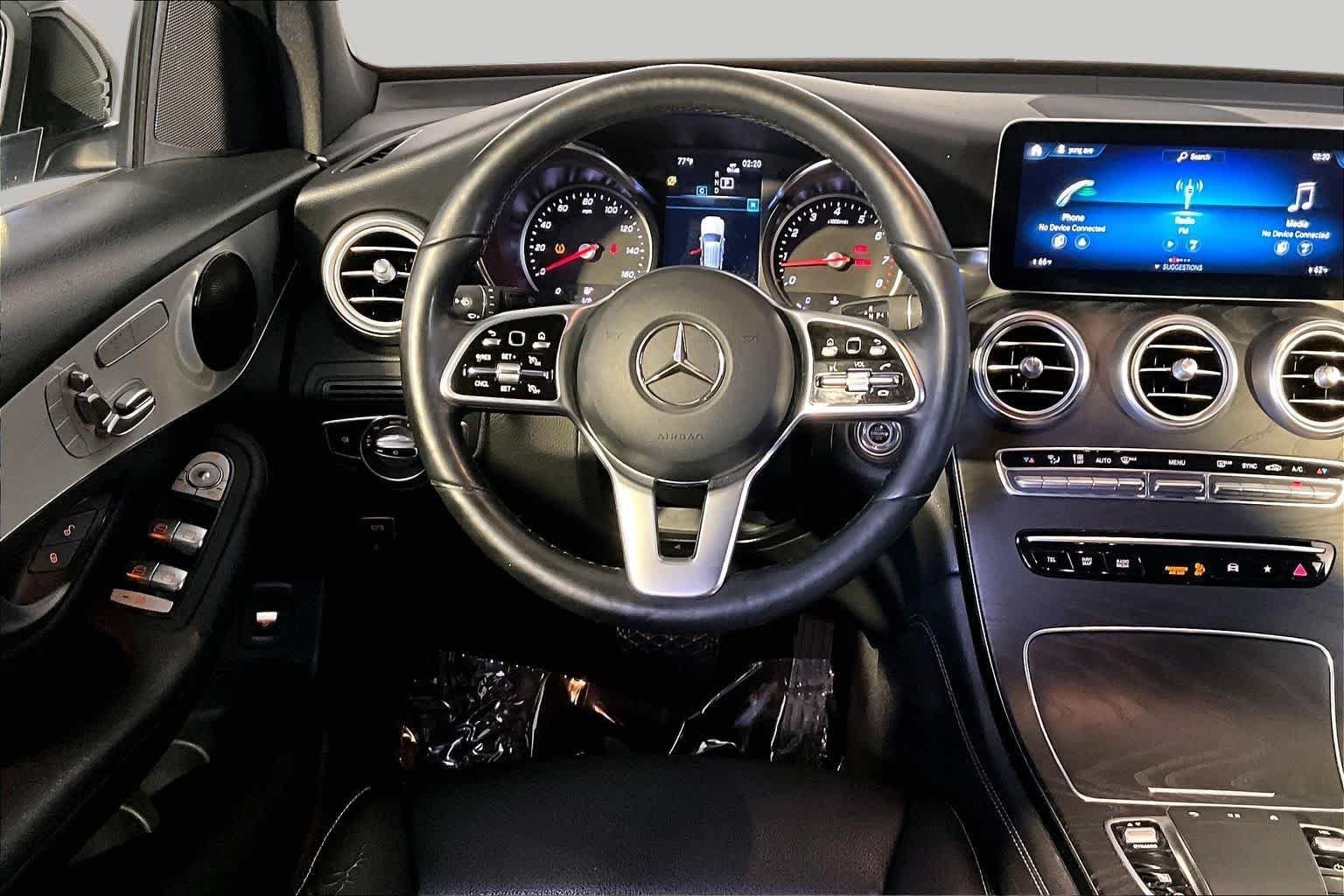 Used 2020 Black Mercedes-Benz GLC 300 image 6