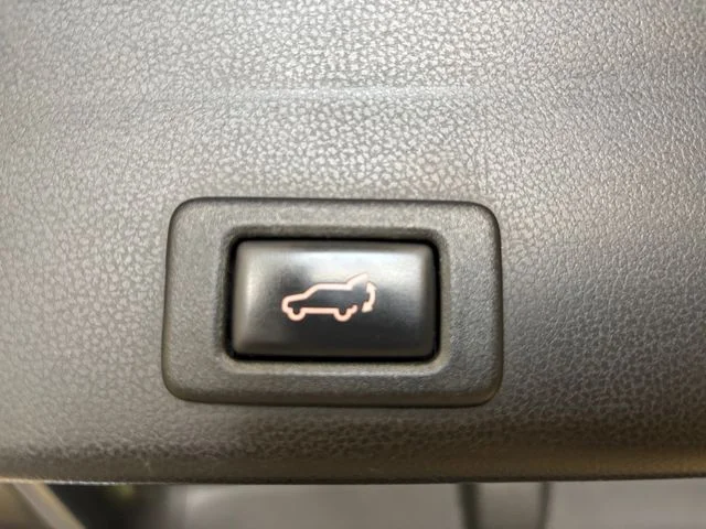 Used 2019 Blue Subaru Touring image 26
