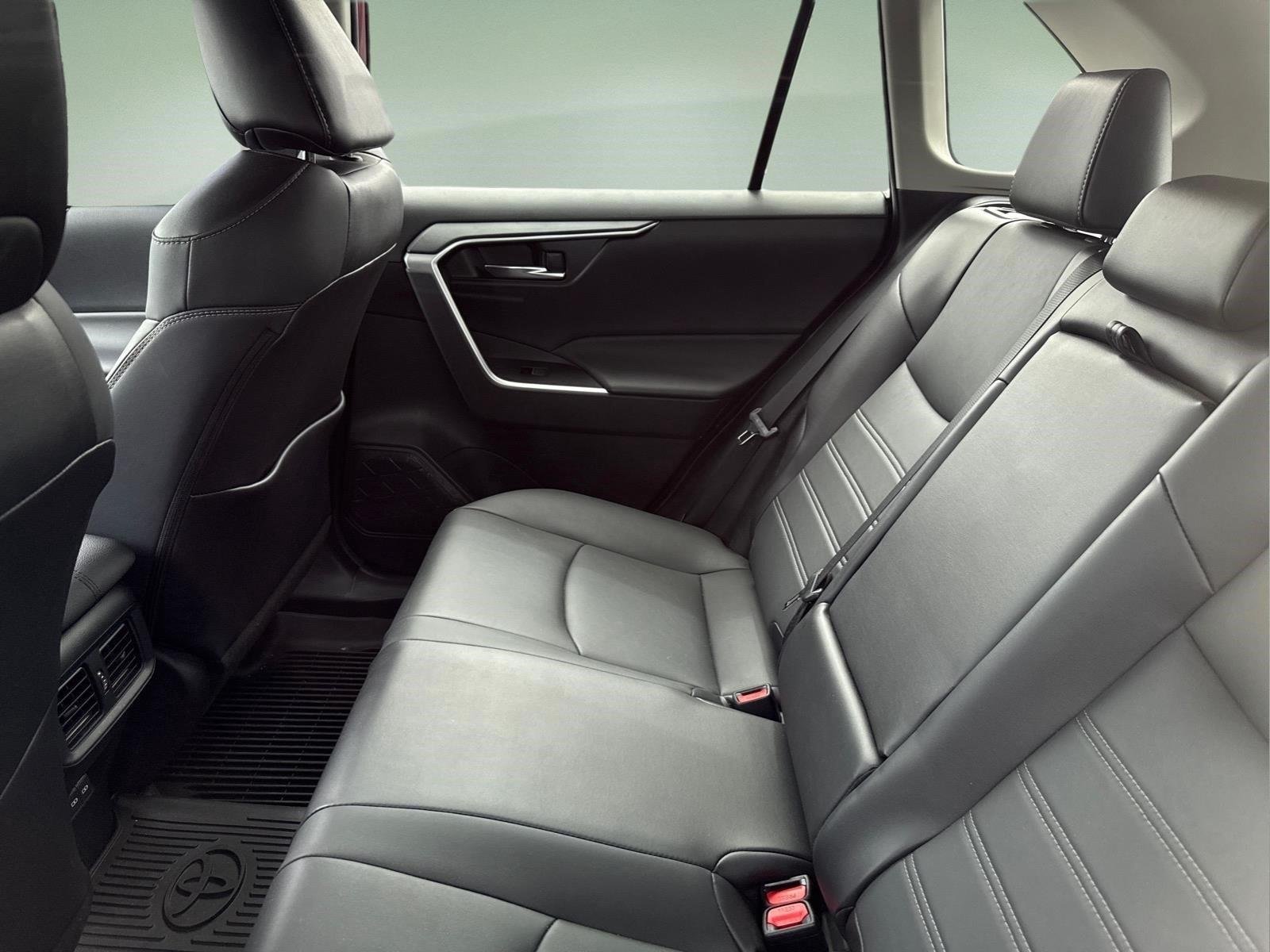 Used 2023 Ruby Flare Pearl Toyota XLE Premium image 6