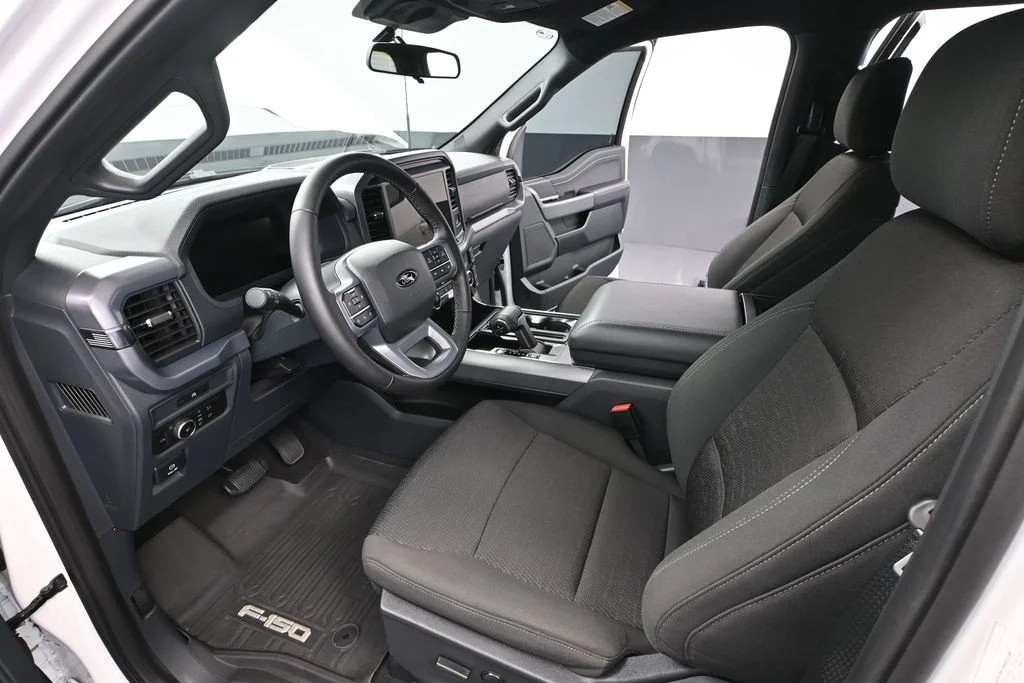 2025 Ford F-150 XLT - Photo 25
