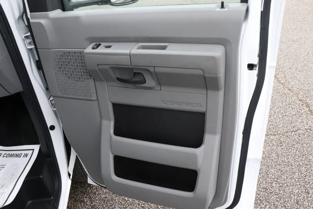 Used 2024 White Ford Base image 30