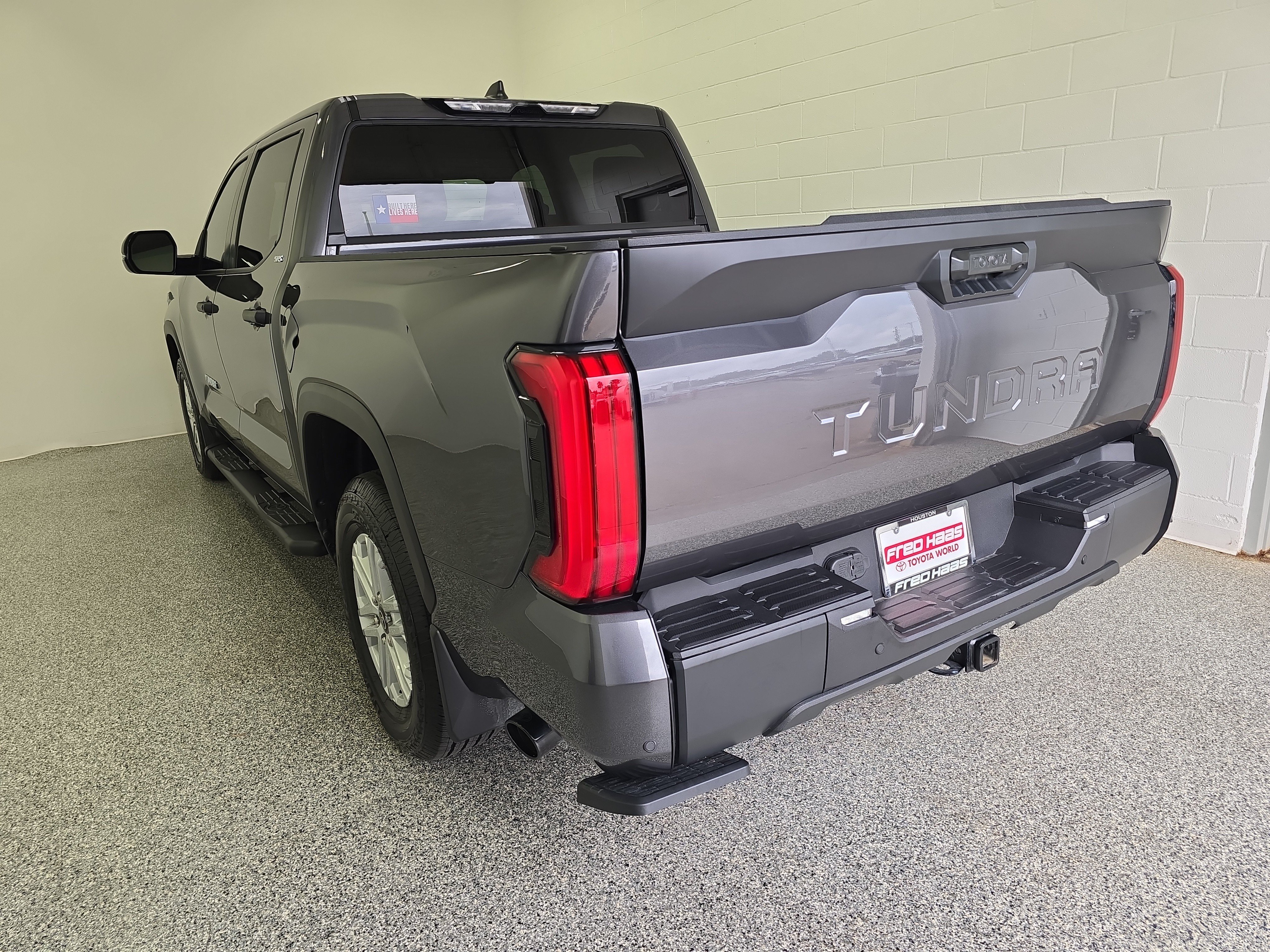 Used 2026 Magnetic Gray Metallic Toyota SR5 image 5