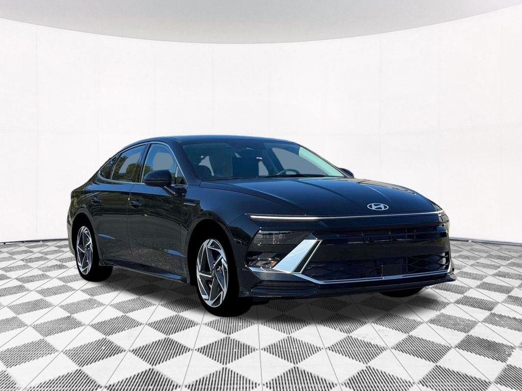 New 2026 Black Hyundai SEL Sport image 17