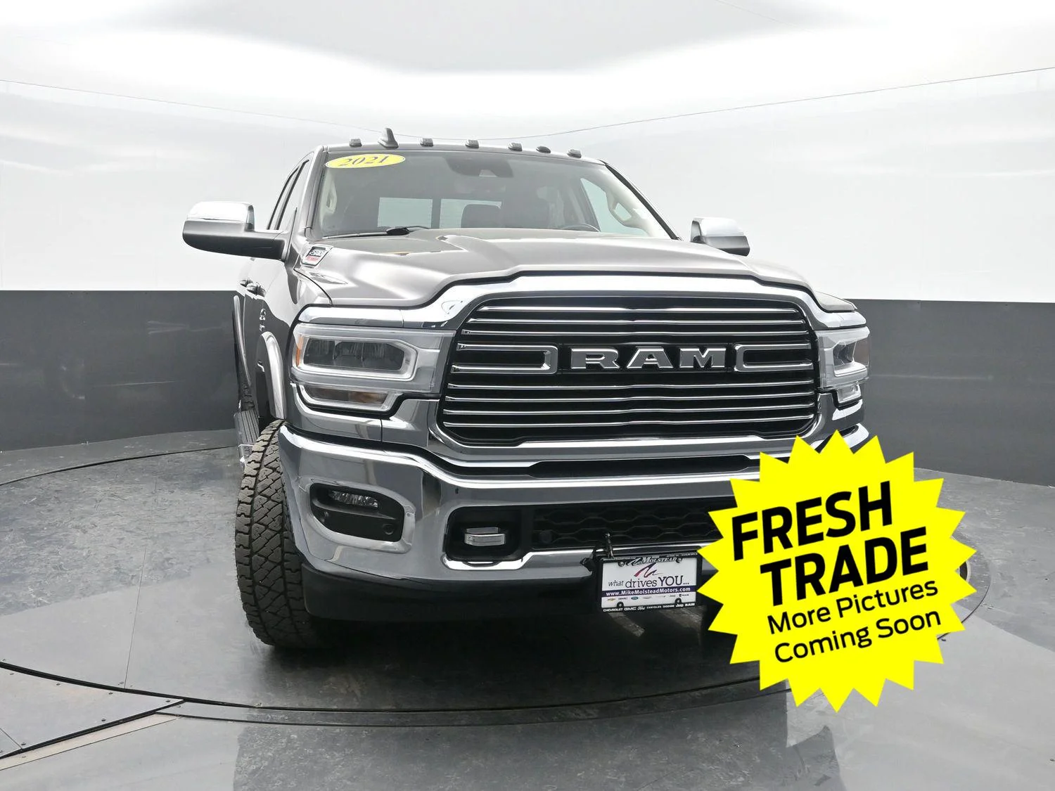 Used 2021 Granite Crystal Metallic Clearcoat Ram Laramie image 46