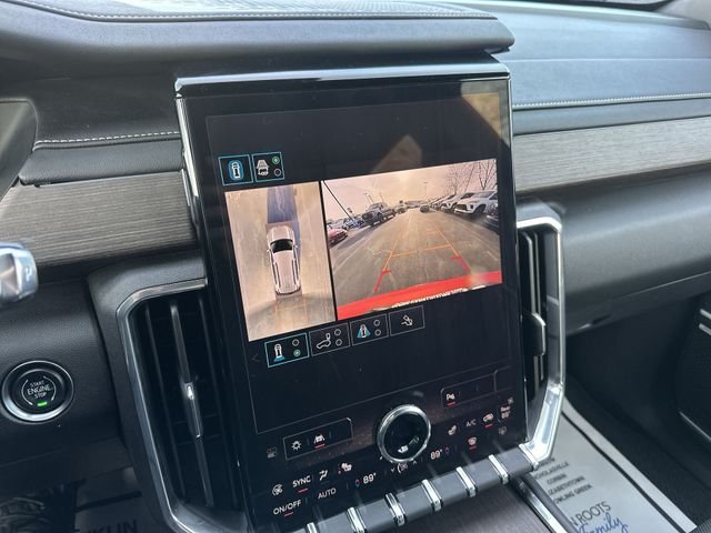 Certified Used 2024  GMC Denali image 18