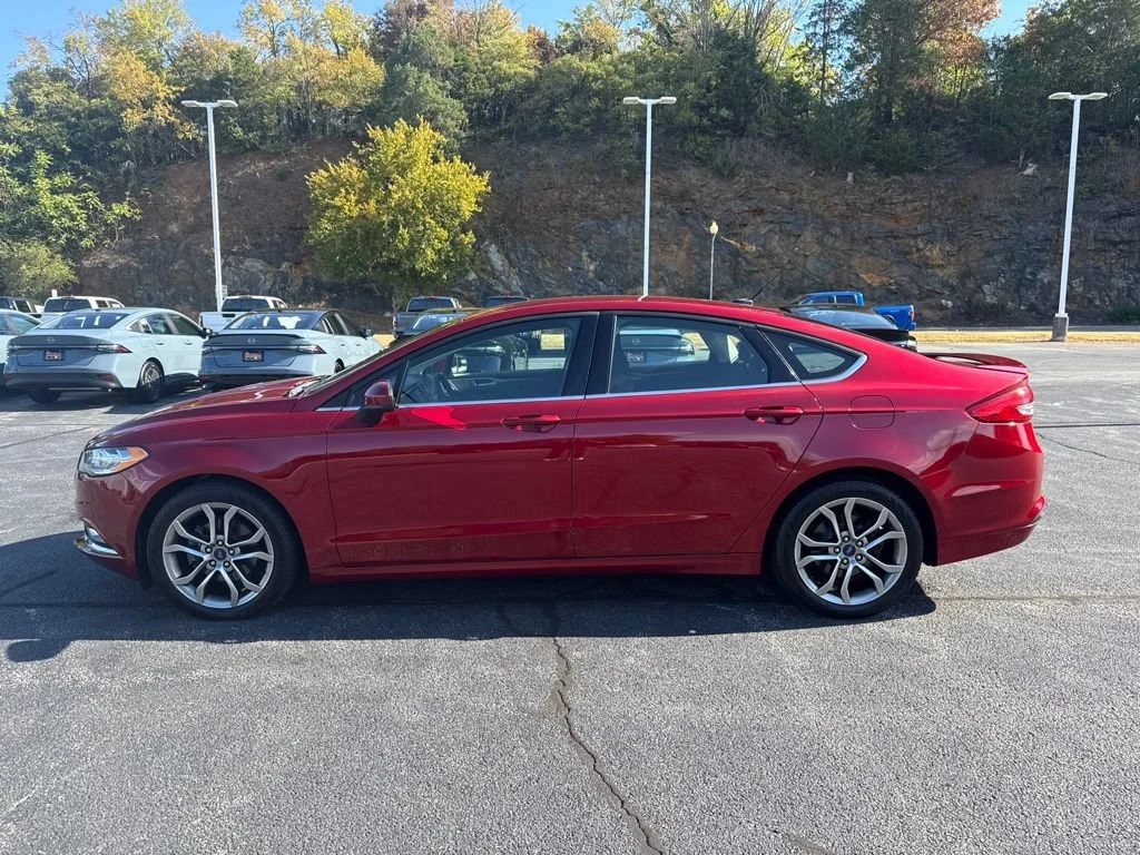 Used 2017 Red Ford S image 2