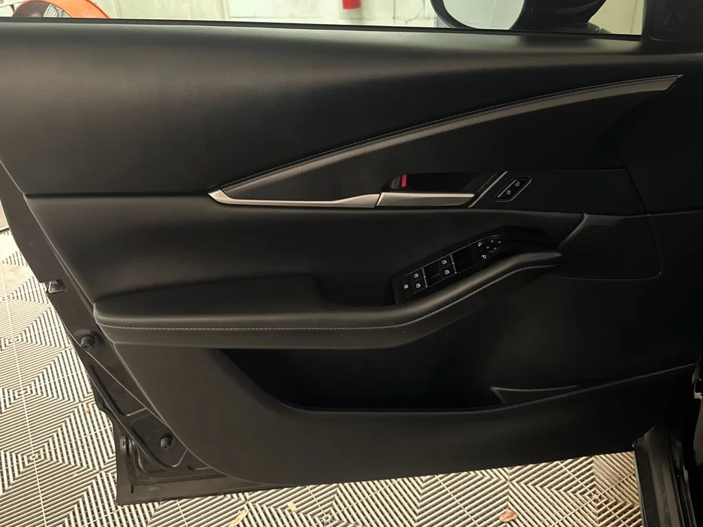 Certified Used 2025 Black Mazda 2.5 S Select Sport image 15
