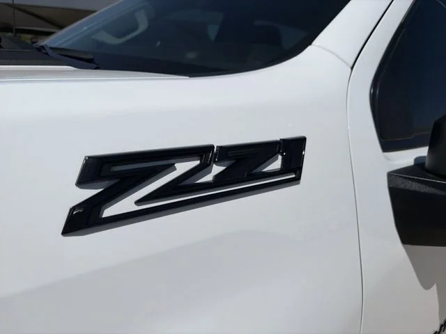 Used 2025 White Chevrolet LTZ image 3