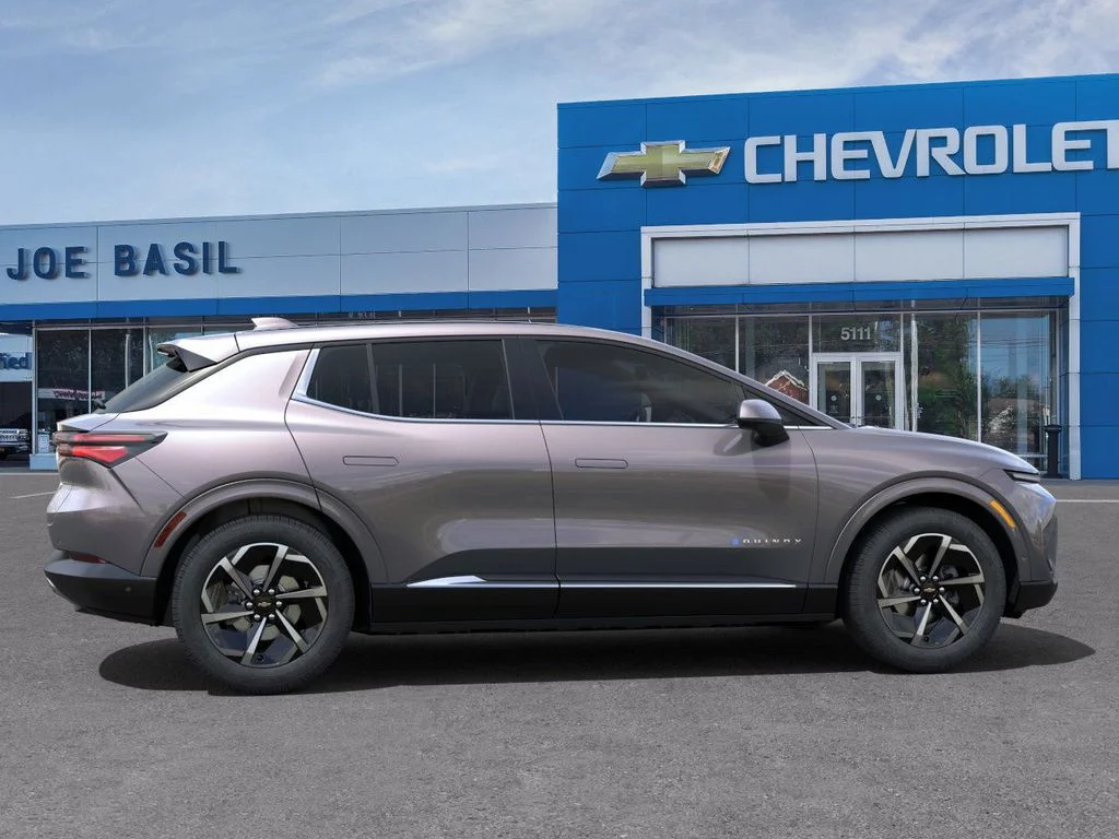 New 2025 Gray Chevrolet LT image 5
