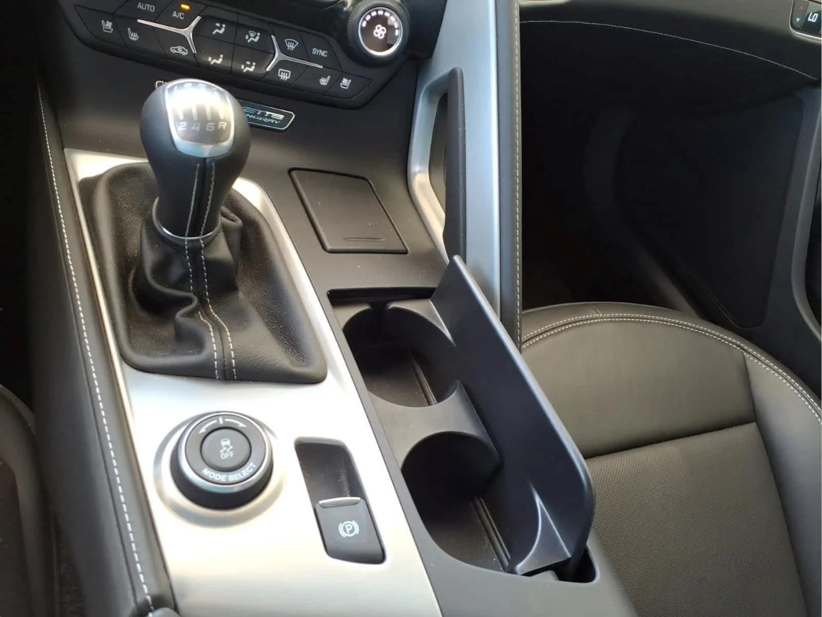 Used 2014 Arctic White Chevrolet Z51 3LT image 27