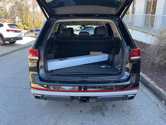 New 2026 Black Volkswagen Peak Edition image 21