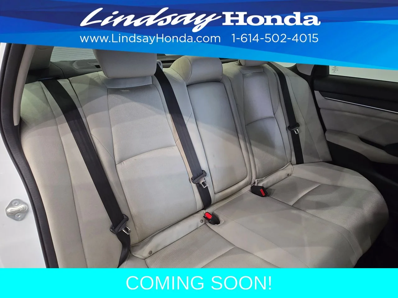 Used 2018 White Orchid Pearl Honda EX image 9