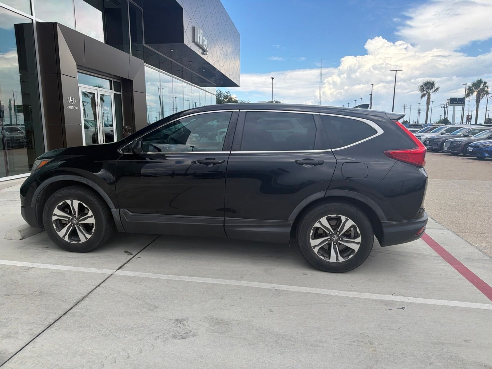Used 2017 Crystal Black Pearl Honda LX image 8