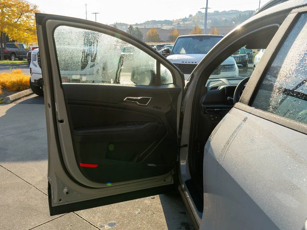 New 2026 Wolf Gray Kia X-Line image 16