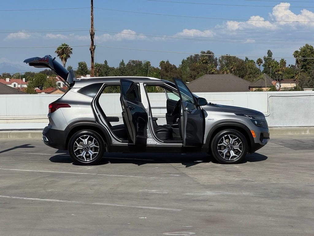 Used 2021 Steel Gray Kia EX image 28