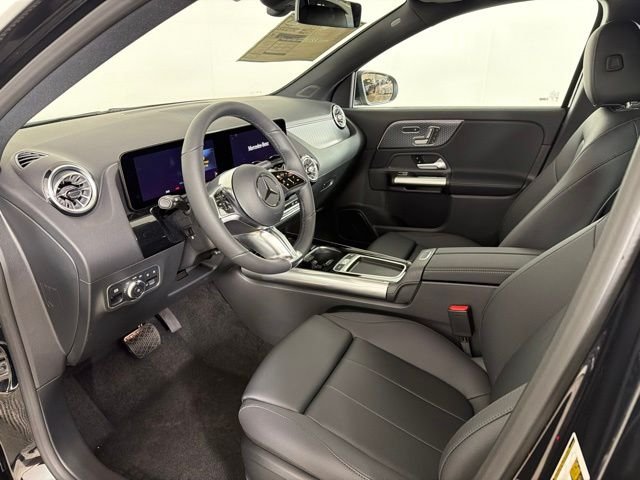 New 2026 Cosmos Black Metallic Mercedes-Benz GLA 250 image 10