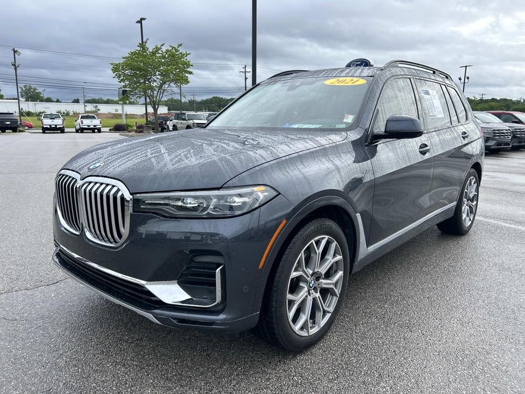 Used 2021 Arctic Gray Metallic BMW xDrive40i image 8