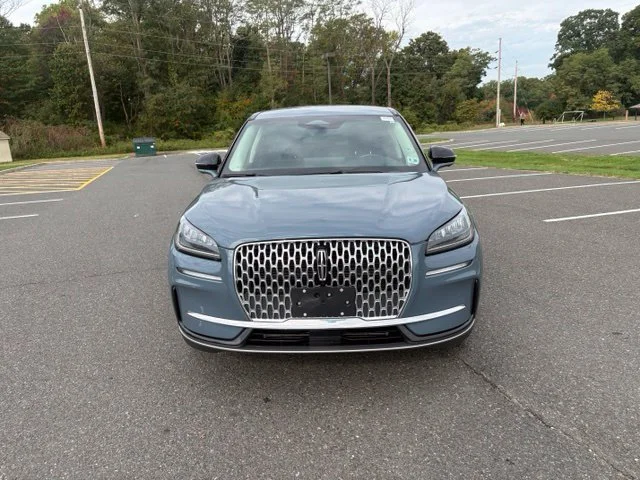 Used 2023 Blue Metallic Lincoln Standard image 10