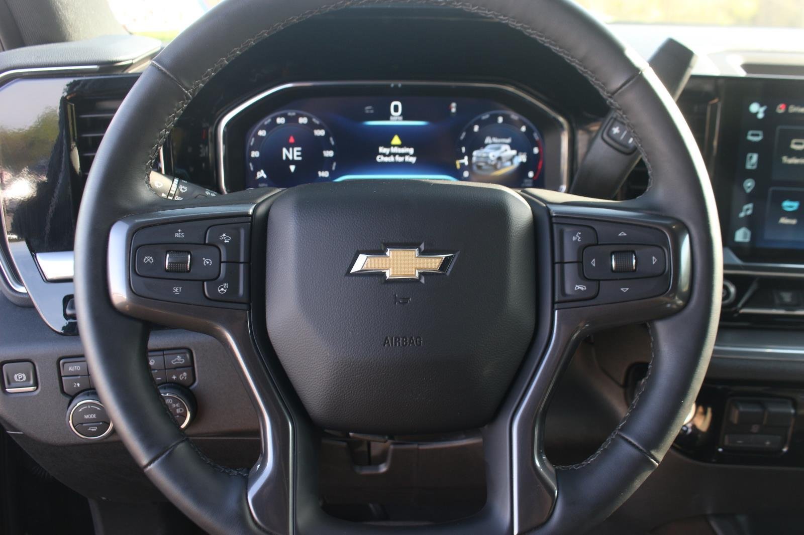 Used 2025 Black Chevrolet High Country image 19