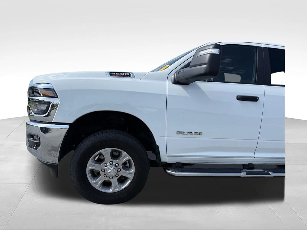 Used 2026 White Ram Big Horn image 22