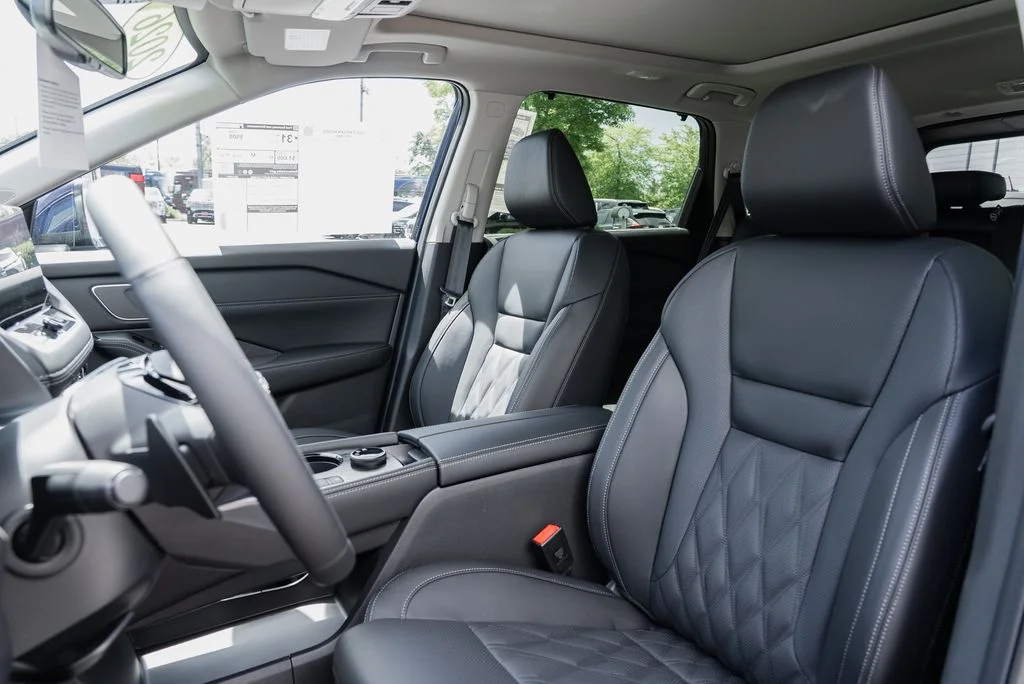 New 2026 Deep Ocean Blue Pearl Nissan Platinum image 22