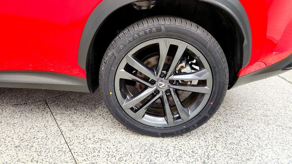 Used 2025 Redline Lexus NX 450h+ Luxury AWD w/ Mark Levinson Audio image 9