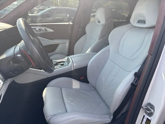 Used 2023 White BMW AWD image 6