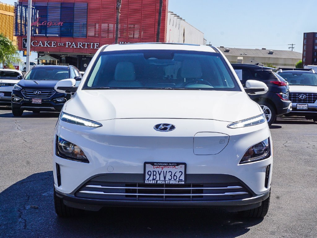 Used 2022 Hyundai Kona EV SEL with VIN KM8K33AG2NU155951 for sale in San Diego, CA
