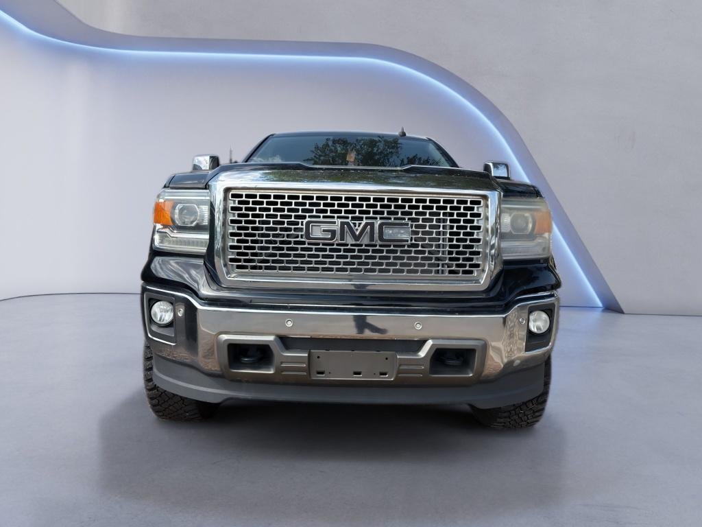 Used 2015 Onyx Black GMC SLT image 2