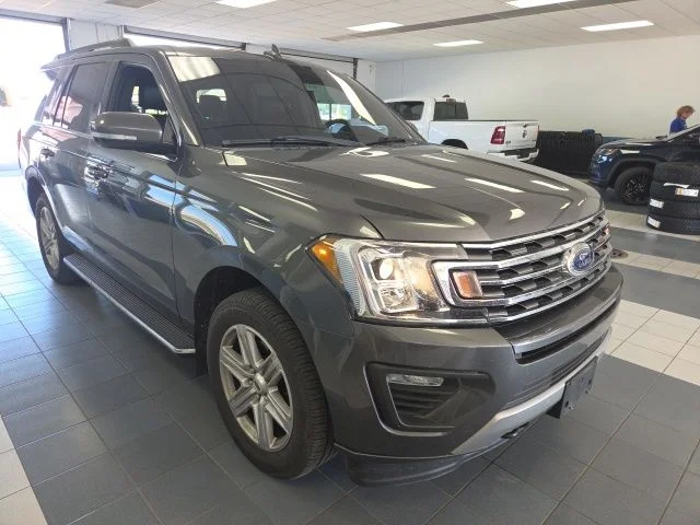 Used 2018 Magnetic Ford XLT image 6
