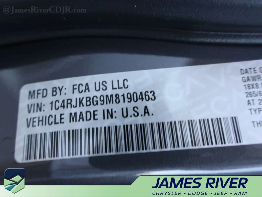 Used 2021 Gray Jeep Limited image 41