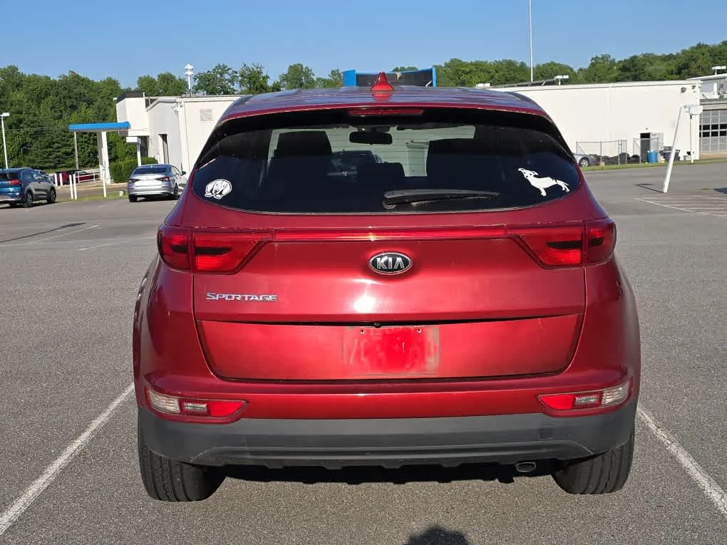 Used 2017 Hyper Red Kia LX image 5