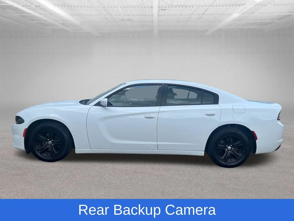 Used 2022 Dodge Charger SXT with VIN 2C3CDXBG3NH200897 for sale in Northfield, Minnesota