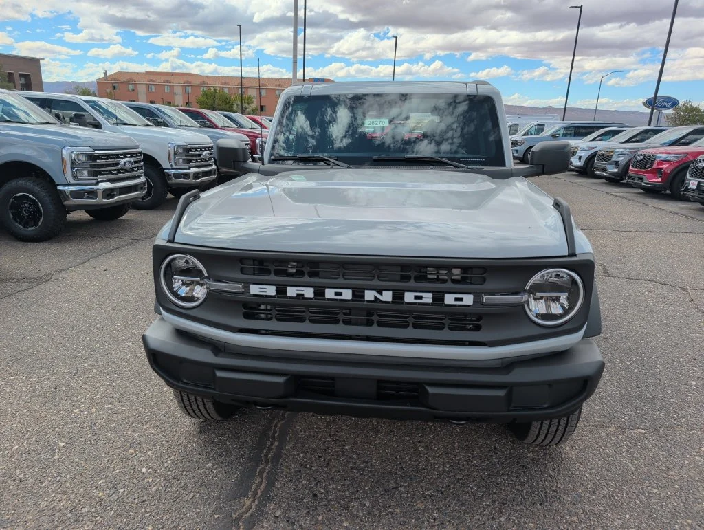New 2026 Avalanche Gray Ford Base image 2