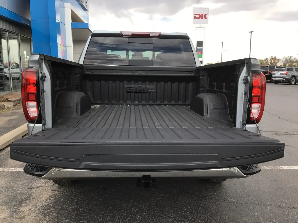 New 2026 Sterling Metallic GMC SLE image 6