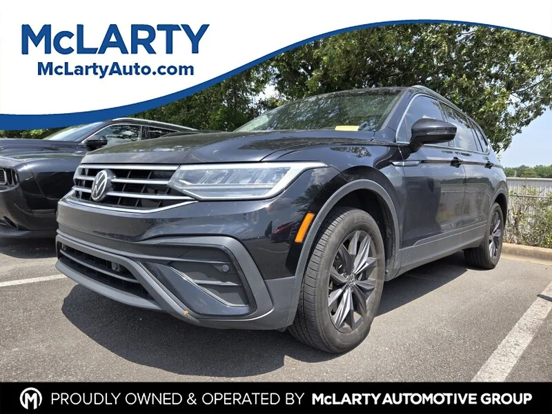 2022 Volkswagen Tiguan 2.0T SE's photo
