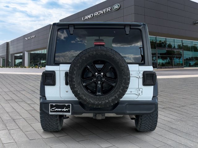 Used 2019 White Jeep Unlimited Sport Altitude image 4
