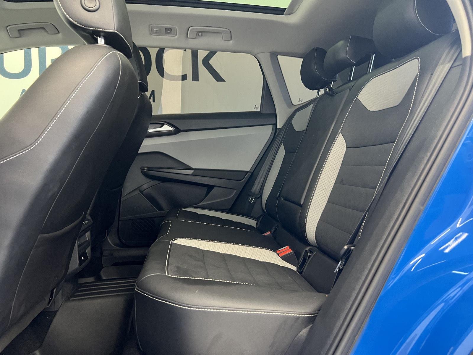 2023 Volkswagen Taos SEL - Photo 26