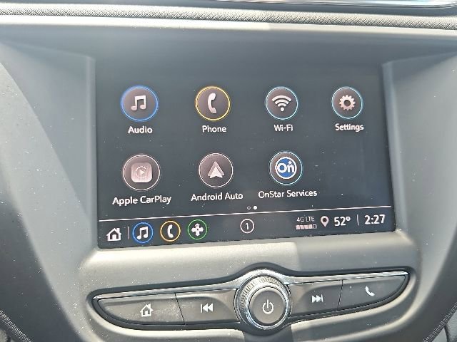 Used 2022 Summit White Chevrolet LT image 21