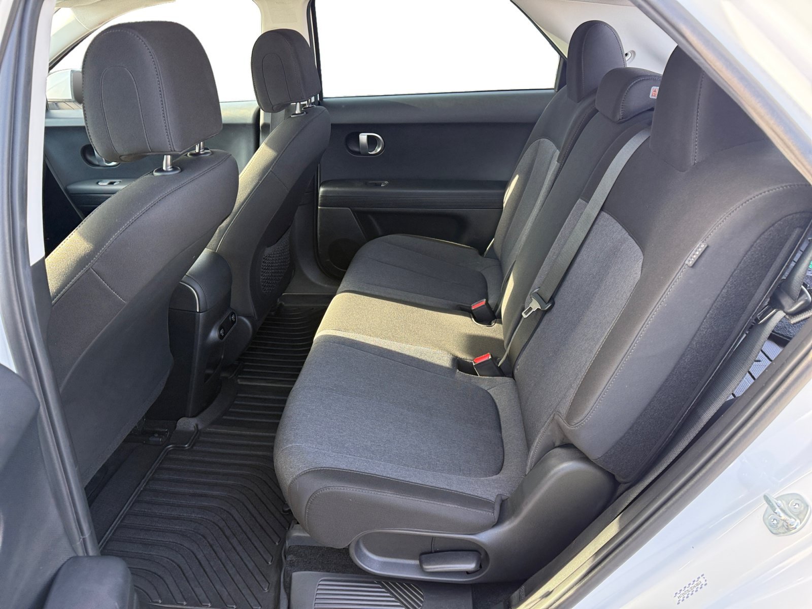 Certified Used 2024 White Hyundai SEL image 16