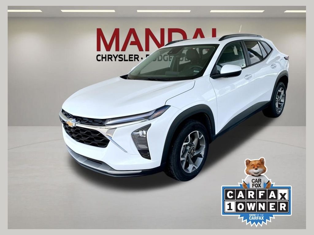 2025 Chevrolet Trax LT's photo